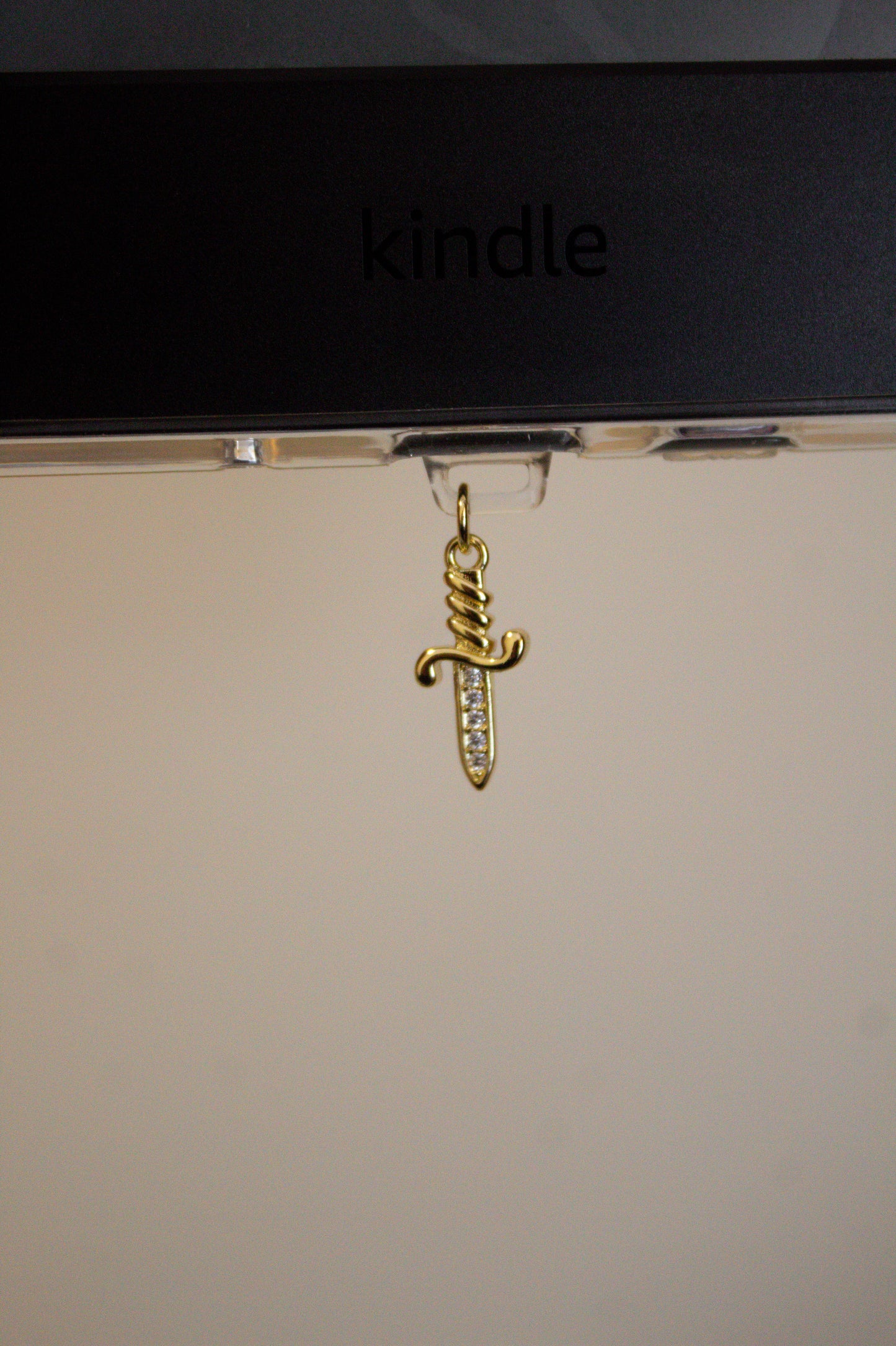 Gold Dagger Dust Plug