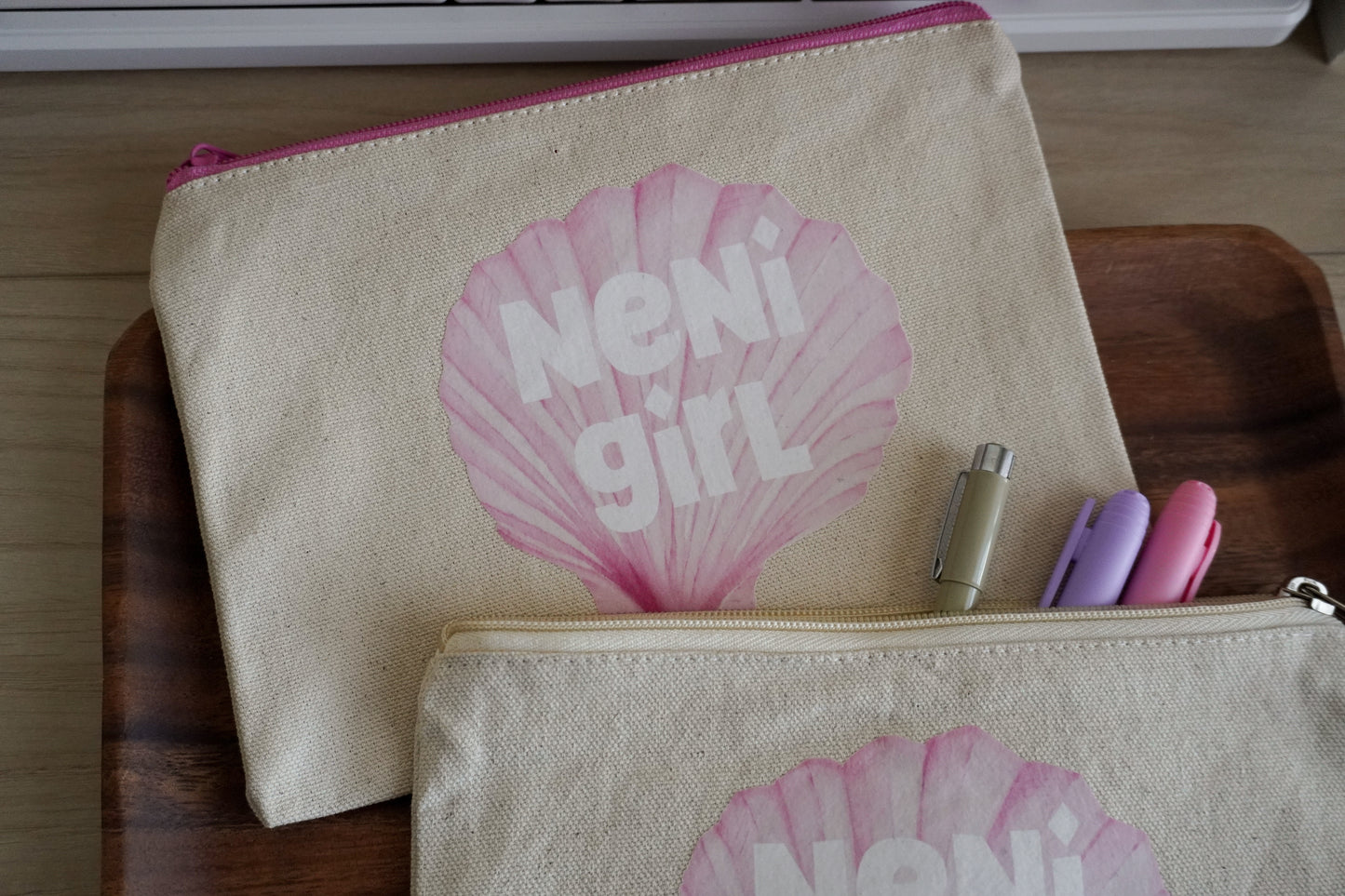 Neni Girl Pouch