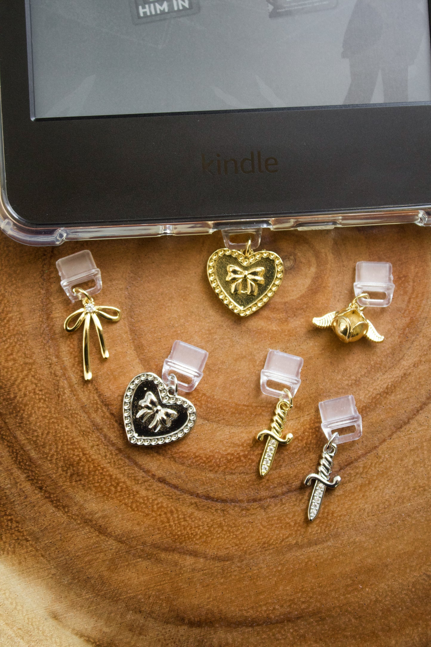 Gold Dagger Dust Plug